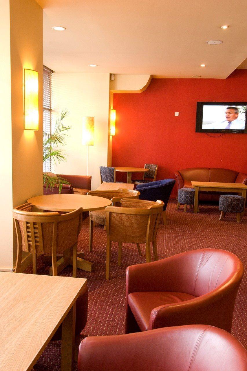 Premier Inn West Bromwich Central エクステリア 写真